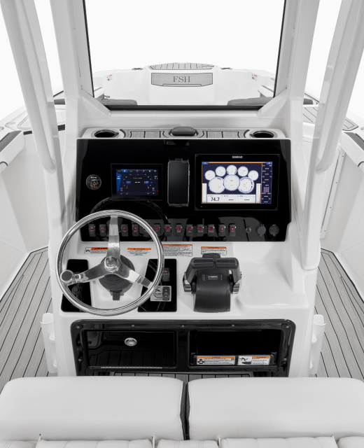 252 FSH Sport-SPACIOUS HELM LAYOUT 2.png