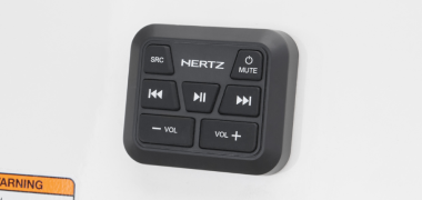 19ft-Stern Hotspot-Stereo Remote.png