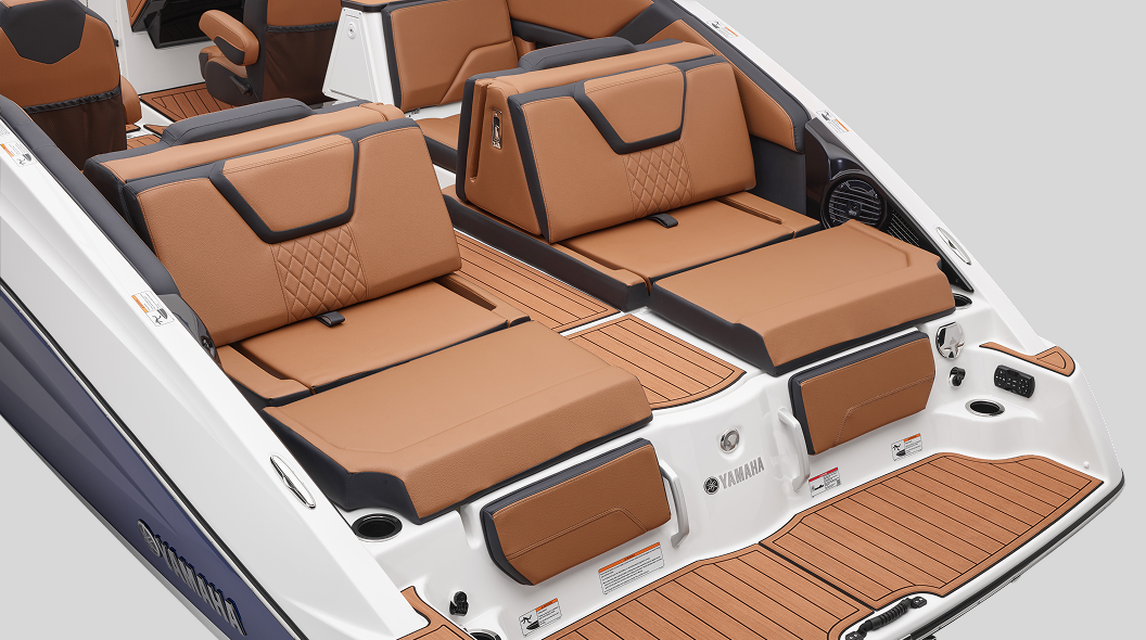 Convertible Stern Seatbacks