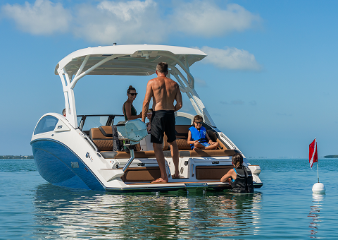 /globalassets/media/my27/boats/misc/boating-resources/boatinglaws.png