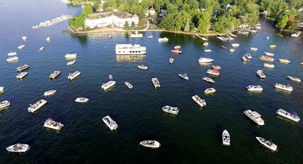 Tippecanoe Lake, IN